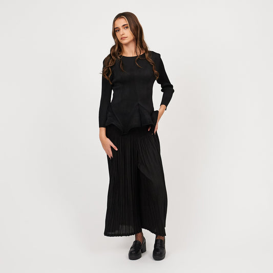 Bespoke Draconia Black Top and Skirt Co-Ord- One Size